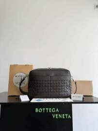 Picture of Bottega Veneta Handbags _SKUfw236175218fw